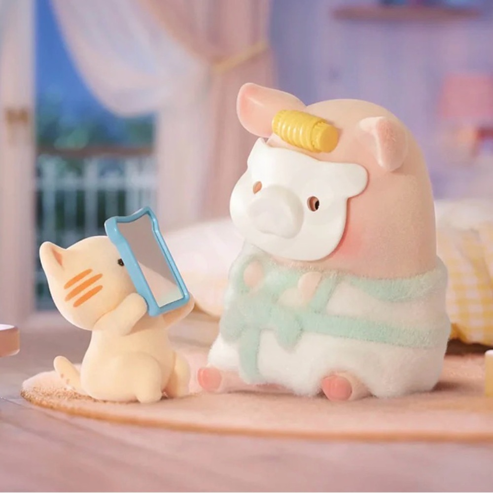 LuLu the Piggy Stay With You Series- Mask O’clock
